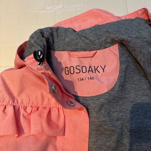 US 9-10 Gosoaky Ruffled Outproof Jacket - Picture 8 of 9